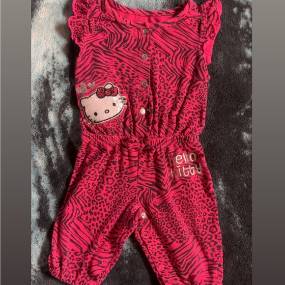 Meet your Posher, Valerie - Picture 3 of 4